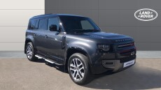 Land Rover Defender 3.0 D300 X-Dynamic HSE 110 5dr Auto Diesel Estate